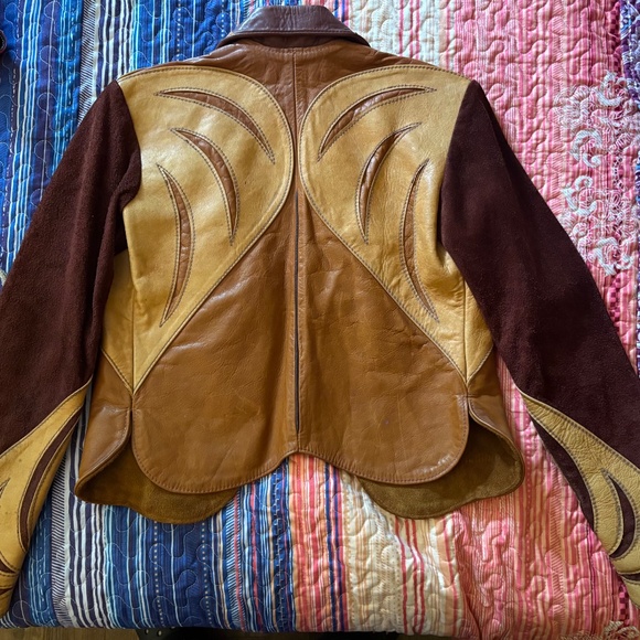 1970s Vintage Original East West Musical Instruments Leather Jacket - Picture 5 of 16